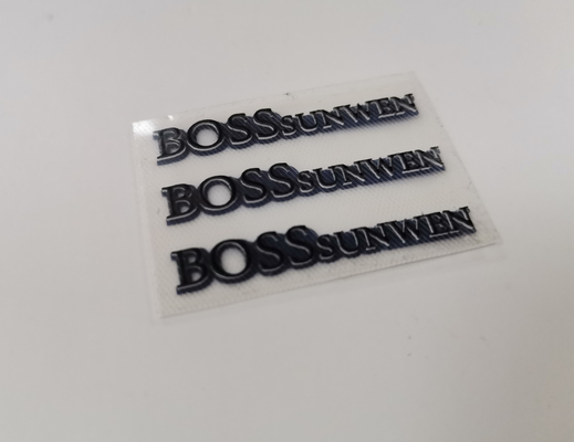 Habillement 3D imprimant le silicone de labels, labels de transfert de chaleur avec des techniques gravantes en refief