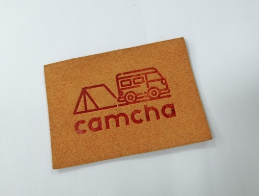 L'unité centrale de suède de Microfiber de couleur de Pantone a gravé les corrections en refief en cuir cousent sur l'habillement