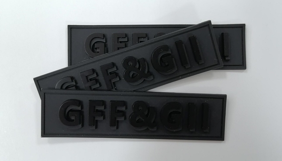 Labels en caoutchouc de silicone de PVC, insigne de transfert de chaleur 3D adapté aux besoins du client