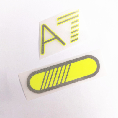 Labels écologiques d'habillement de transfert de chaleur du silicone 3D avec l'effet réfléchi