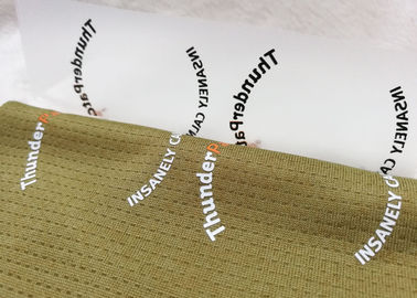 Labels réfléchis de Tagless de presse de la chaleur d'élasticité de logo élevé de marque pour le costume de ski