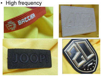 L'habillement de silicone de nom marqué Badges des corrections, injection en caoutchouc faite sur commande de Mirco de corrections de Velcro