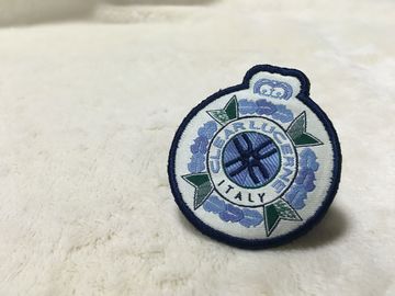 Corrections de feutre de corrections brodées par coutume uniforme fraîche de label pour la surface plane d'habillement