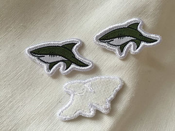 Fer de fleur de décoration d'habillement sur des corrections, corrections d'Applique brodées belle par fleur