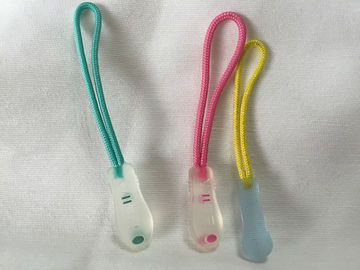 Muiti a coloré l'extracteur en caoutchouc de tirette avec la corde n'importe quel logo imprimable