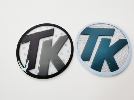 Le silicone fait sur commande de marque déposée brillante de l'effet 3D marque le style multi
