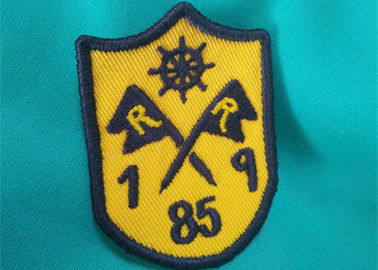 La soie/Nonwoven adaptés aux besoins du client a brodé les corrections militaires de chapeau de corrections d'uniforme