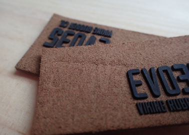 Logo Garment Leather Patch Custom personnalisé a gravé des jeans en refief garnissent en cuir le label de correction