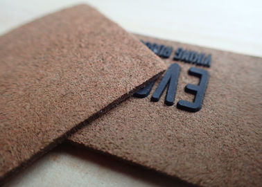 Logo Garment Leather Patch Custom personnalisé a gravé des jeans en refief garnissent en cuir le label de correction
