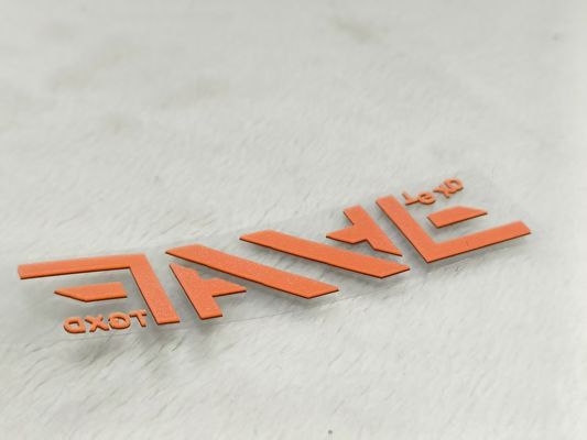 Étiquettes de transfert de chaleur en silicone 3D épais OEM Oeko Tex avec une texture spéciale