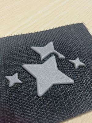 Fer d'usine sur l' étiquette personnalisée 3D Tpu Emblème TPU en relief