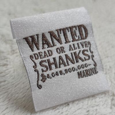 Étiquettes tissées en gros sur le cou Fabricant Logo personnalisé Vêtements Étiquette de marque pour l'utilisation des vêtements