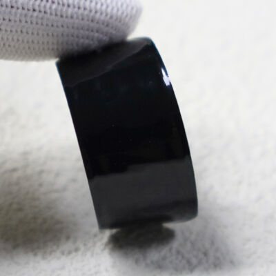 Le logo est une marque de vêtements et de bagages