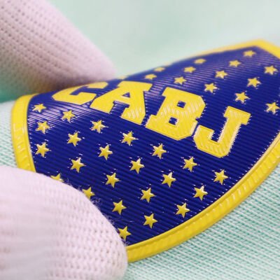 Étiquettes de transfert thermique TPU 3D personnalisées Trois couleurs Lavables et durables pour vêtements