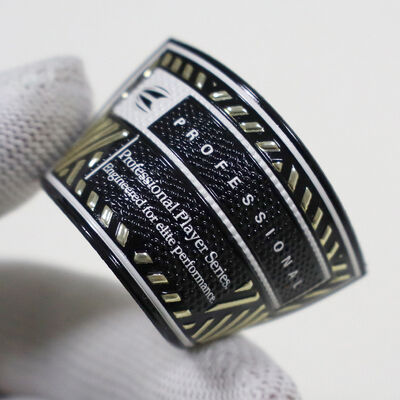 Patch TPU personnalisé haute fréquence - Badge série joueur professionnel or métallique et noir pour vêtements de sport