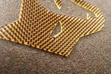Le caoutchouc de silicone professionnel de la coutume 3D pointille des labels de correction pour l'habillement