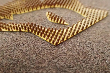 Le caoutchouc de silicone professionnel de la coutume 3D pointille des labels de correction pour l'habillement