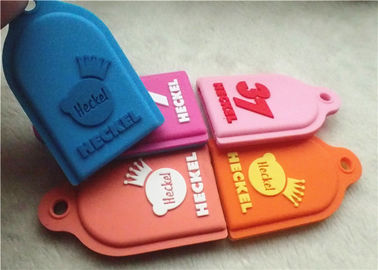 Logo promotionnel de Debossed de cadeaux personnalisé par Keychain d'étiquette de chien de silicone non-toxique