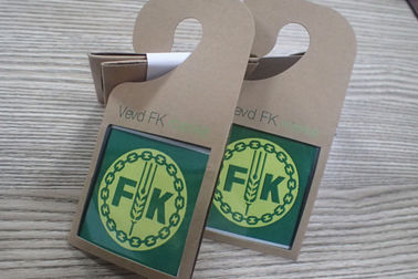 Recyled personnalisé a imprimé les accessoires de papier d'étiquette/habillement de coup