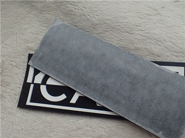 Double - colorez les corrections en caoutchouc de logo du silicone 3D Microfiber noir que mou a plantées