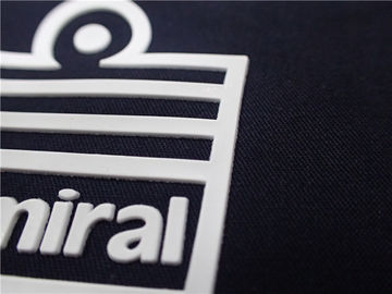 Labels blancs durables de transfert de chaleur de silicone pour la marque de vêtements de sport