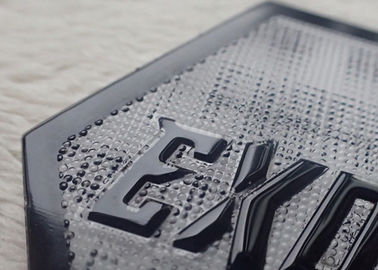 TPU a gravé les corrections en refief auto-adhésives de logo pour des vêtements/sacs/chapeaux
