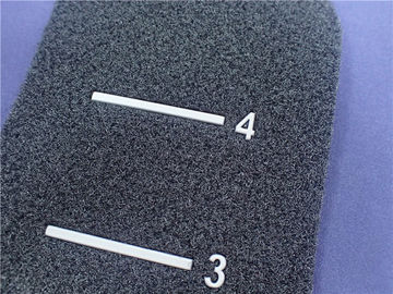 Correction grise faite sur commande de crochet de Velcro noir qui respecte l'environnement et d'habillement de logo de la boucle TPU