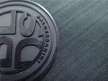 Corrections en caoutchouc faites sur commande de logo/insigne rond de silicone pour le vêtement ou les sacs