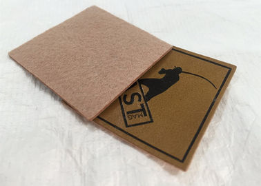 Label d'unité centrale adapté aux besoins du client le meilleur par prix de relief/correction en cuir label en métal pour le vêtement de vêtements