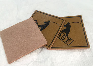 Label d'unité centrale adapté aux besoins du client le meilleur par prix de relief/correction en cuir label en métal pour le vêtement de vêtements