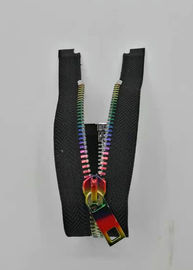 L'extrémité ouverte 5# plaquant les dents en laiton colorées en métal Zipper pour des chaussures/veste/jeans