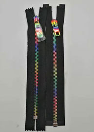 L'extrémité ouverte 5# plaquant les dents en laiton colorées en métal Zipper pour des chaussures/veste/jeans