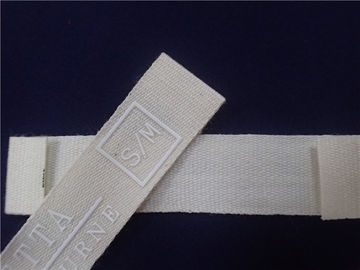 Labels de tissu imprimés par blanc avec le logo de silicone pour des corrections d'habillement de sports