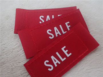 Logo blanc d'impression en soie sur les labels tissés d'habillement pour la veste confortable