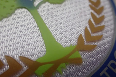 Façonnez à Tatami Aaterial les corrections faites sur commande de vêtement, avec le logo 3D coloré sur des corrections