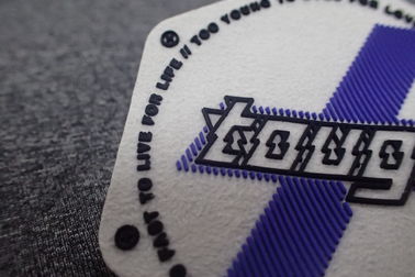 Corrections en caoutchouc de logo d'injection d'OEKO