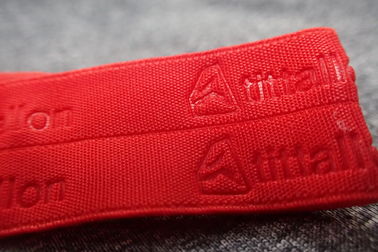 Bande tissée par vêtements de sport de relief par rouge