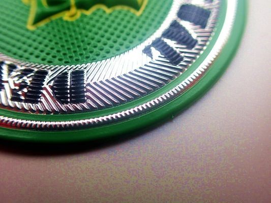 Corrections faites sur commande lavables d'habillement de TPU pour l'usage extérieur