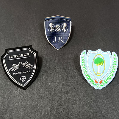 L'habillement Logo Patches High Frequency Soft a gravé la correction en refief de l'insigne 3D Tpu pour des vêtements