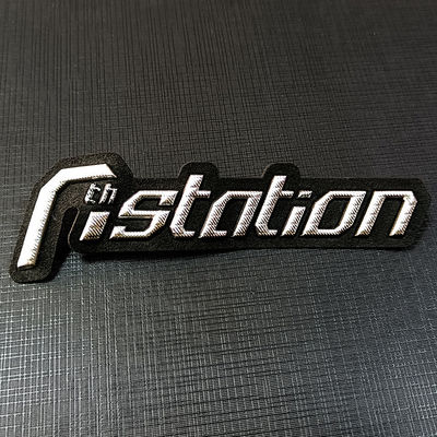Habillement fait sur commande Logo Patches de l'Applique 3D Tpu d'insigne de presse de la chaleur de soudure de drapeau