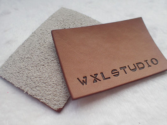 Noir personnalisé Logo Leather Label de Logo Garment Leather Patch Embossed