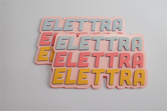 Labels faits sur commande d'impression d'écran en soie de PVC TPU avec 3 couleurs de Pantone
