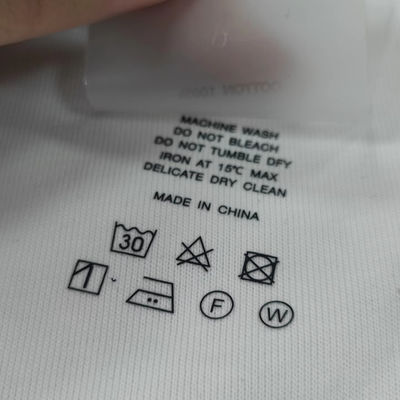 Étiquette de transfert de vêtements de haute qualité sur mesure Étiquette de transfert thermique Logo d'impression en gros
