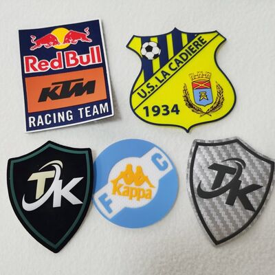 Logo en relief personnalisé écologique Silicone 3D patchs doux Badge Patch personnalisé Patches en silicone pour vêtements