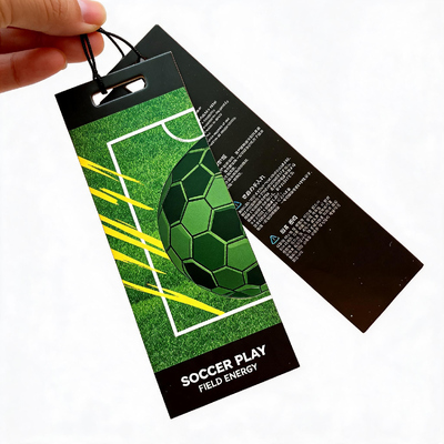 Étiquettes de collier de vêtements fabriquées avec des cartes d'art des deux côtés et du cordon de coton 3 mm Idéal pour les sacs de vêtements et les bagages avec l'impression numérique du logo CMYK