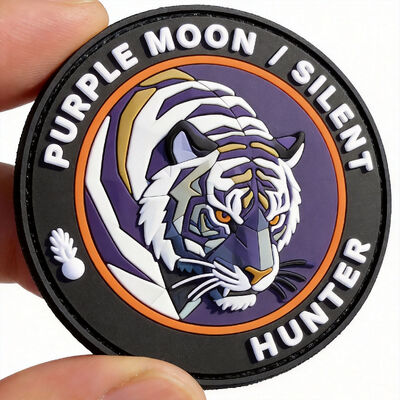Badges en TPU haute fréquence 3D en silicone personnalisé avec des couleurs et des logos personnalisés pour des patchs de vêtements et de vêtements durables