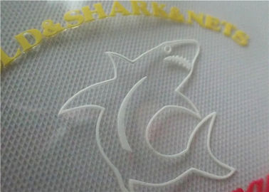 3D a gravé les labels en refief colorés d'impression d'écran avec la presse chaude de la chaleur de colle de fonte pour le T-shirt